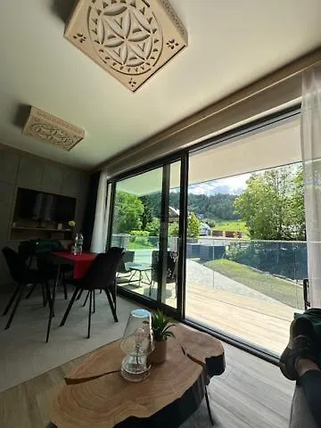 Narciarska6a דירה *