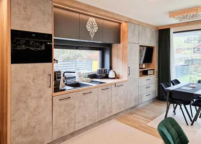 Narciarska6a דירה שצ'צ'ירק