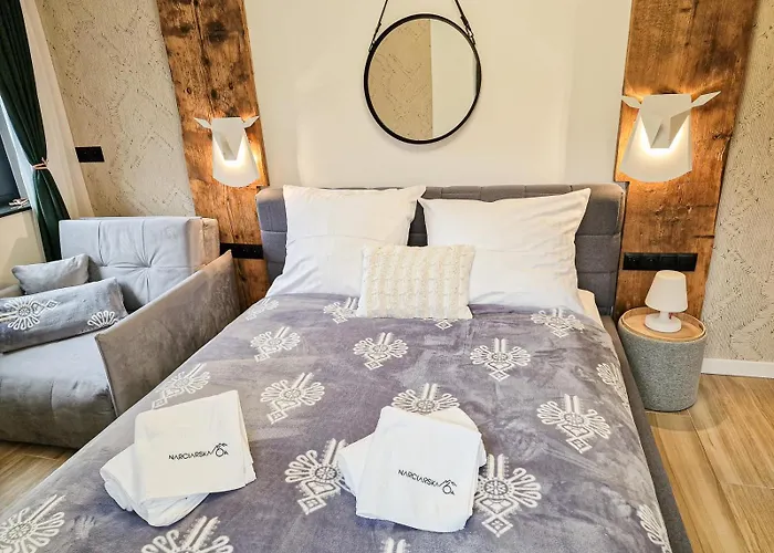 Narciarska6a דירה *